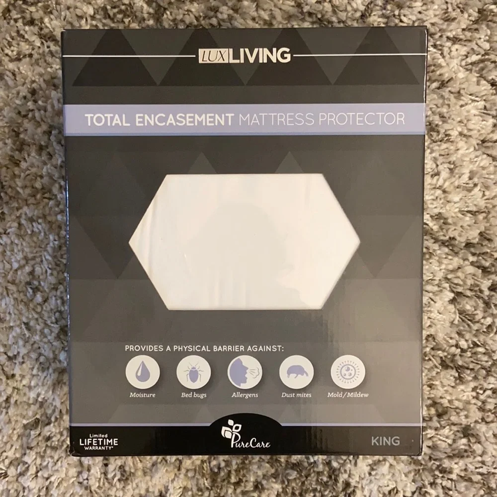 NEW 🤩 Lux Living king size Mattress Protector